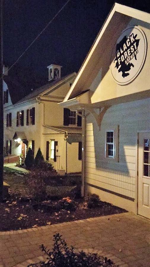 1777 Americana Inn & Lancaster Brewery Эфрата Экстерьер фото
